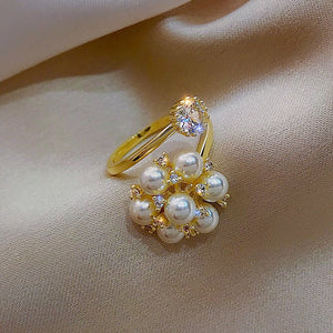 Justerbar sød ring med perler