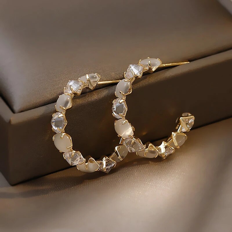 Luksus hvide opal øreringe i guld