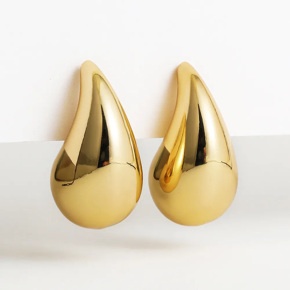 Elegante øreringe i guld